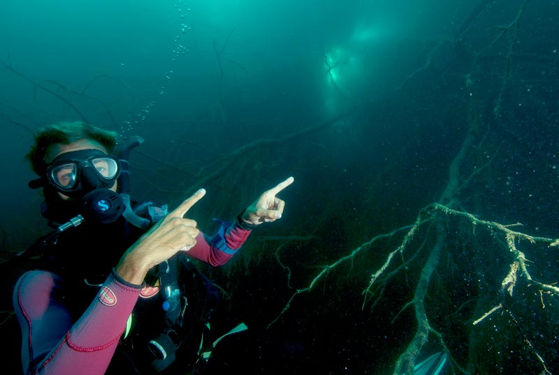 helmet scuba diving cancun